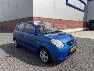 krockskadad bil auto Kia Picanto 1.0 X-pect 2011/5