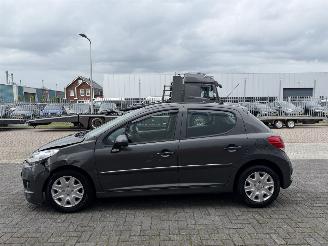 Peugeot 207 1.6 XS AUTOMAAT picture 5
