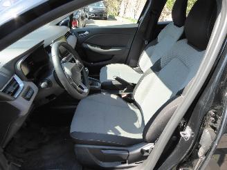 Renault Clio  picture 10