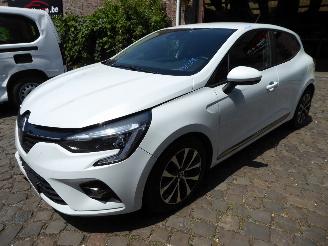 skadebil auto Renault Clio Business Edition E Tech Hybrid 2021/1