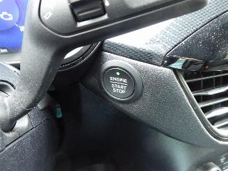 Ford Kuga ST Line X plug-in Hybrid picture 16