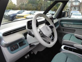 Volkswagen ID.Buzz Bus 210 kW Pro picture 16