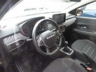Dacia Sandero III Stepway Expression picture 11