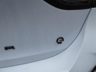 Opel Corsa F e GS picture 9