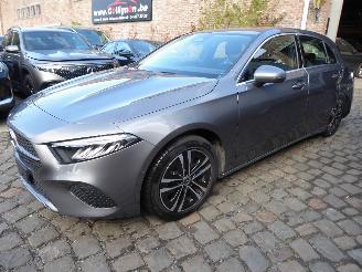 Unfallwagen Mercedes A-klasse  2023/2