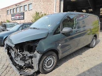 Unfallwagen Mercedes Vito/Marco Polo Kasten 116CDI RWD lang 2021/9