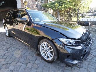 BMW 3-serie Touring 318 d picture 3