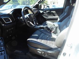 Isuzu D-Max Double Cab 4WD V-CROSS picture 11