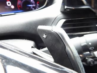 Peugeot 5008 GT picture 17