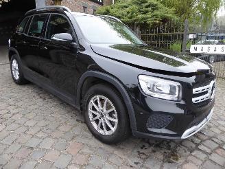 Mercedes GLB 200 picture 4