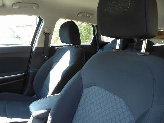 Kia Cee d Sportwagon picture 12