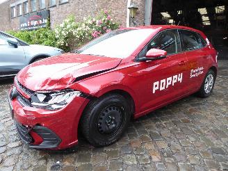 krockskadad bil auto Volkswagen Polo Life 2023/6