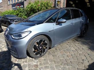 Voiture accidenté Volkswagen ID.3 Pro 107 kW Business 2021/7