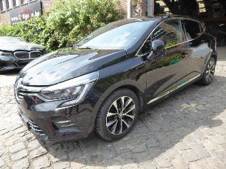 Unfallwagen Renault Clio V Techno 2023/8