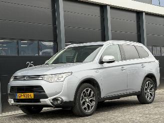 okazja samochody osobowe Mitsubishi Outlander 2.0 PHEV Camera Navi Clima PDC 2015/7