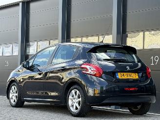 Peugeot 208 1.4 e-HDi Navi Pdc AUTOMAAT picture 5