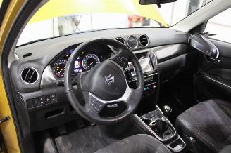 Suzuki Vitara  picture 10