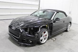 krockskadad bil auto Audi A5  2023/6