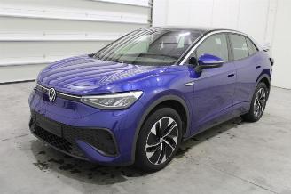 krockskadad bil auto Volkswagen ID.5  2023/9