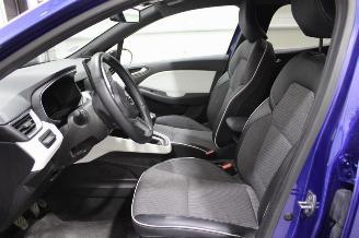 Renault Clio  picture 9