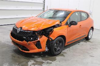 Unfallwagen Renault Clio  2025/5