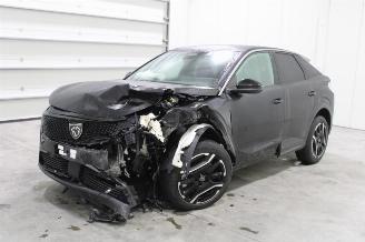 krockskadad bil auto Peugeot 3008  2024/12