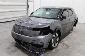 uszkodzony samochody osobowe Ford Explorer  2025/8