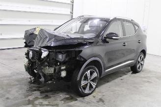 skadebil auto MG ZS  2020/7