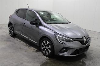 Renault Clio  picture 2