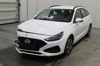 Coche accidentado Hyundai I-30 i30 2024/11