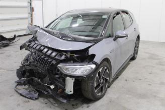 uszkodzony samochody osobowe Volkswagen ID.3  2020/12