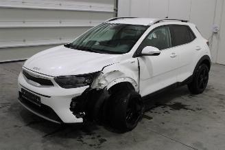 Schadeauto Kia Stonic  2024/8