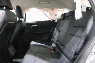 BMW iX1  picture 12