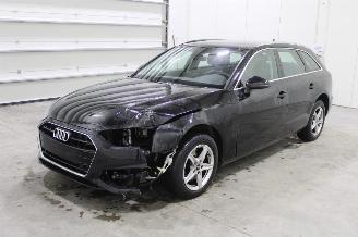 Schadeauto Audi A4  2023/3