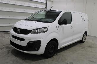 Vaurioauto  passenger cars Fiat Scudo  2023/9