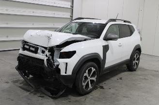 Vaurioauto  passenger cars Dacia Duster  2025/11