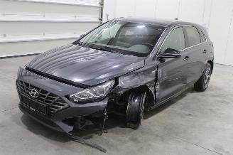 Voiture accidenté Hyundai I-30 i30 2022/5