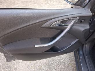Opel Astra Astra 1.4  sport VERKOCHT Apk 2027 inruiler 167000km picture 17