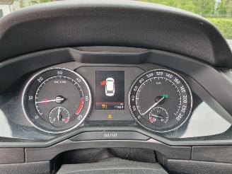 Skoda Superb 1.6 TDI DSG Aut. Leder Navi Stoeverver. picture 18