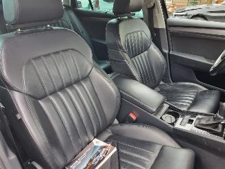 Skoda Superb 1.6 TDI DSG Aut. Leder Navi Stoeverver. picture 13