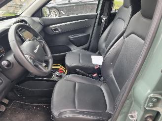 Dacia Spring Airco Navi Camera Airbag OK START picture 17