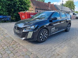 Coche accidentado Peugeot 208 Puretech 100 Airco 2024/6