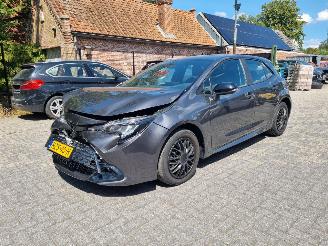 Schadeauto Toyota Corolla Hybrid 140 Aut. Comfort 2025/8