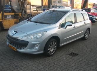 Damaged car Peugeot 308  2009/11
