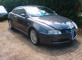 uszkodzony samochody osobowe Alfa Romeo GT  2008/5