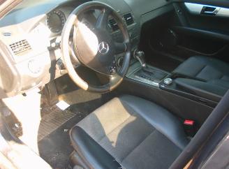 Mercedes C-klasse 220cdi picture 8