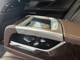 BMW 7-serie 740 LWB i-Performance / Full Options picture 17