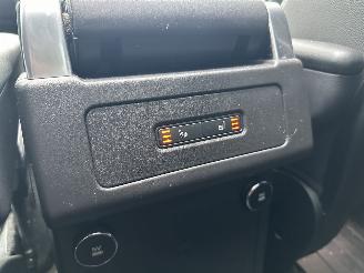 Land Rover Discovery 3.0 TD6 HSE V6 7-PERSOONS BLACK PACK PANORAMA FULL OPTIONS! picture 15