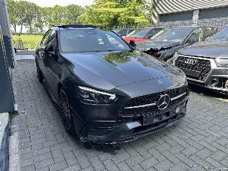krockskadad bil auto Mercedes C-klasse 180 AMG LINE / PANO / 360CAM / LED BEAM / NEW CAR! 2022/12