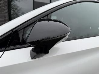 MG MG4 Electric Luxury 64kWh 204PK Aut. picture 32